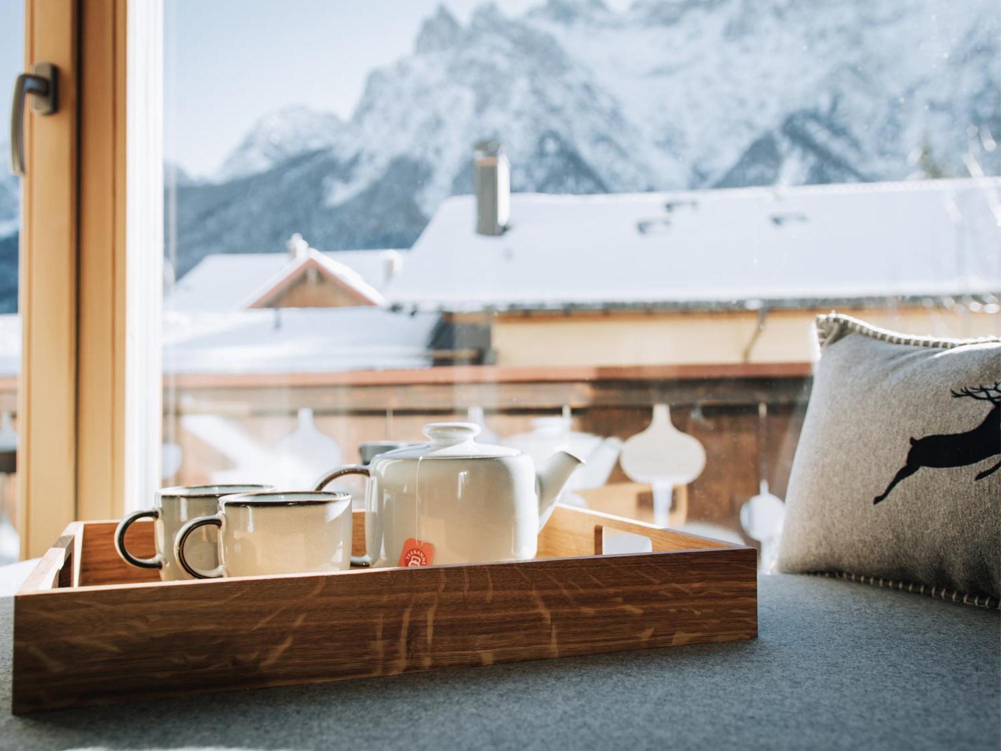 Die Karwendelsuite - 5 Sterne Fewo Mit Bestem Bergblick, Zentrumsnah & Ruhig Gelegen, Familienfreundlich ミッテンヴァルト エクステリア 写真